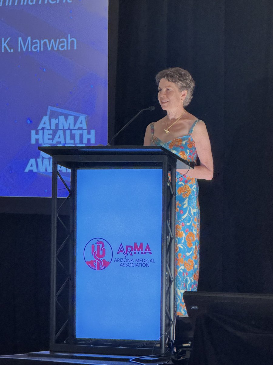 JasonJamesonMD's tweet photo. Congrats to Gretchen Alexander @galexandermd for the @ArizonaMedicine Distinguished Service Award for her excellence, dedication, and leadership in Medicine.  Well deserved! #ArMAmtg https://t.co/d4SW8DZVwD