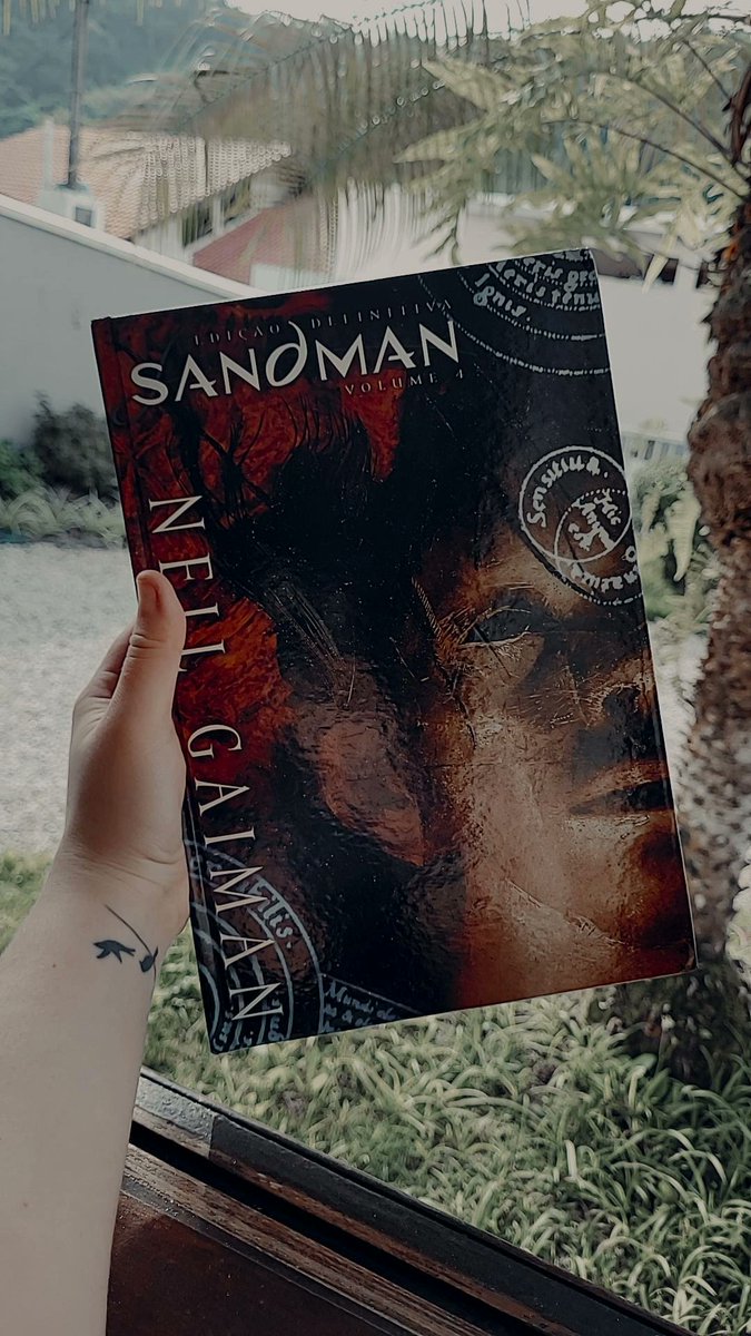 CompanionN8's tweet photo. 24 - Sandman vol. 4
• Neil Gaiman+ 🇬🇧
• É sempre mto triste encerrar uma série q é tão querida, ainda mais q pra mim sempre foi difícil ler Sandman dps de Dollhouse, sempre tinha um problema. Chegar ao fim é uma conquista e tanto. Curiosa pelo volume 5
★★★★★ https://t.co/cLlGALuy69