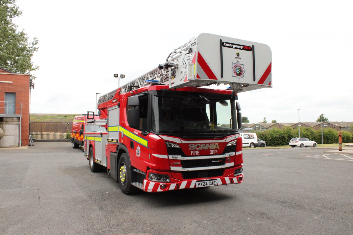 cumbria999's tweet photo. Here's a Collection of Images taken the Other day of One of the new Tower Ladders being introduced back into the @CumbriaFire Fleet. This one being Based at @CarlisleEast https://t.co/lYcx6KX8SP