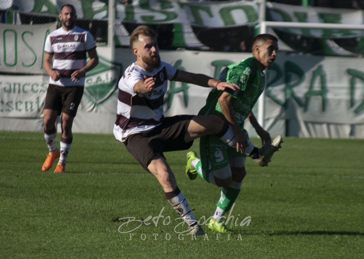 POR LA MÍNIMA
Atlas perdió en su visita a Ituzaingó 1 a 0, con gol de Alan Sotelo para el local, a falta de 3 minutos para el final.
El "Marrón" hizo un buen partido y no mereció perder.
Fotos y síntesis, en un rato IG <a href="/atlasmarron/">Atlas Marrón</a>