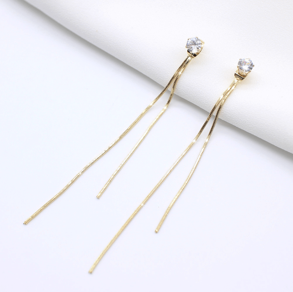 NPresence's tweet photo. Fringe Crystal Stud Drop Earrings #shoparzo

Click for more info: https://t.co/H2CutY84zU

Visit our store: https://t.co/viKNJl8C27 https://t.co/a6CY6W97pM