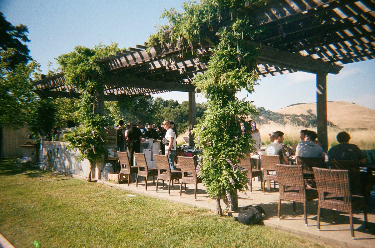 firebirdhq's tweet image. The first Firebird Festival brought @getairchat friends from all over the world to @TimParsa’s ranch to connect, train with my JKD coach Eric Carr, eat some delicious food, enjoy nature, and have good conversations.

Firebird Festivals will serve as a blank canvas for creative…