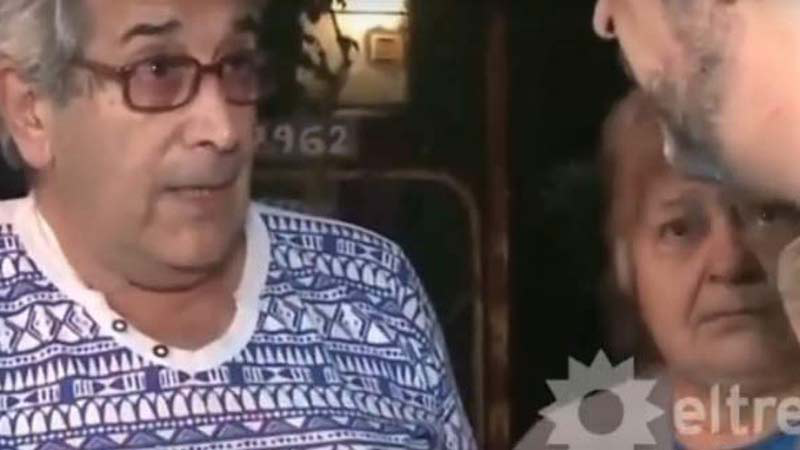 jamás entendí a esa gente que la invitan a algo y dice que no puede ir porque tiene que estudiar dale te vas a poner un sábado a las 23 a leer sobre anatomía
