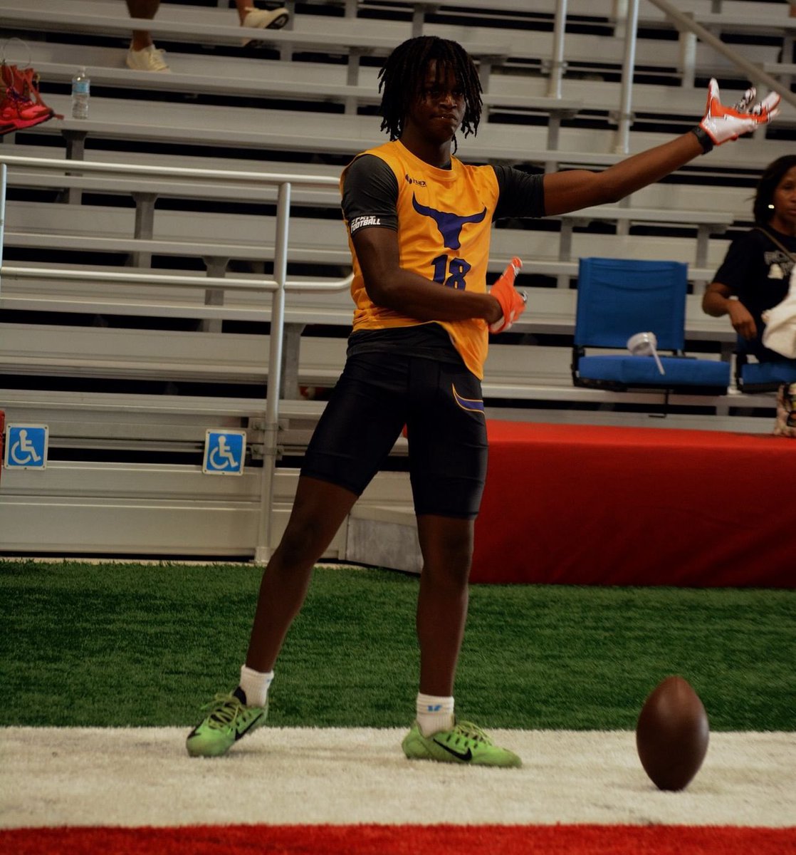 Coach_KBjr's tweet image. When you throw that thang athletes are just happier 😏

#SpinItToWinIt  #ALLIN