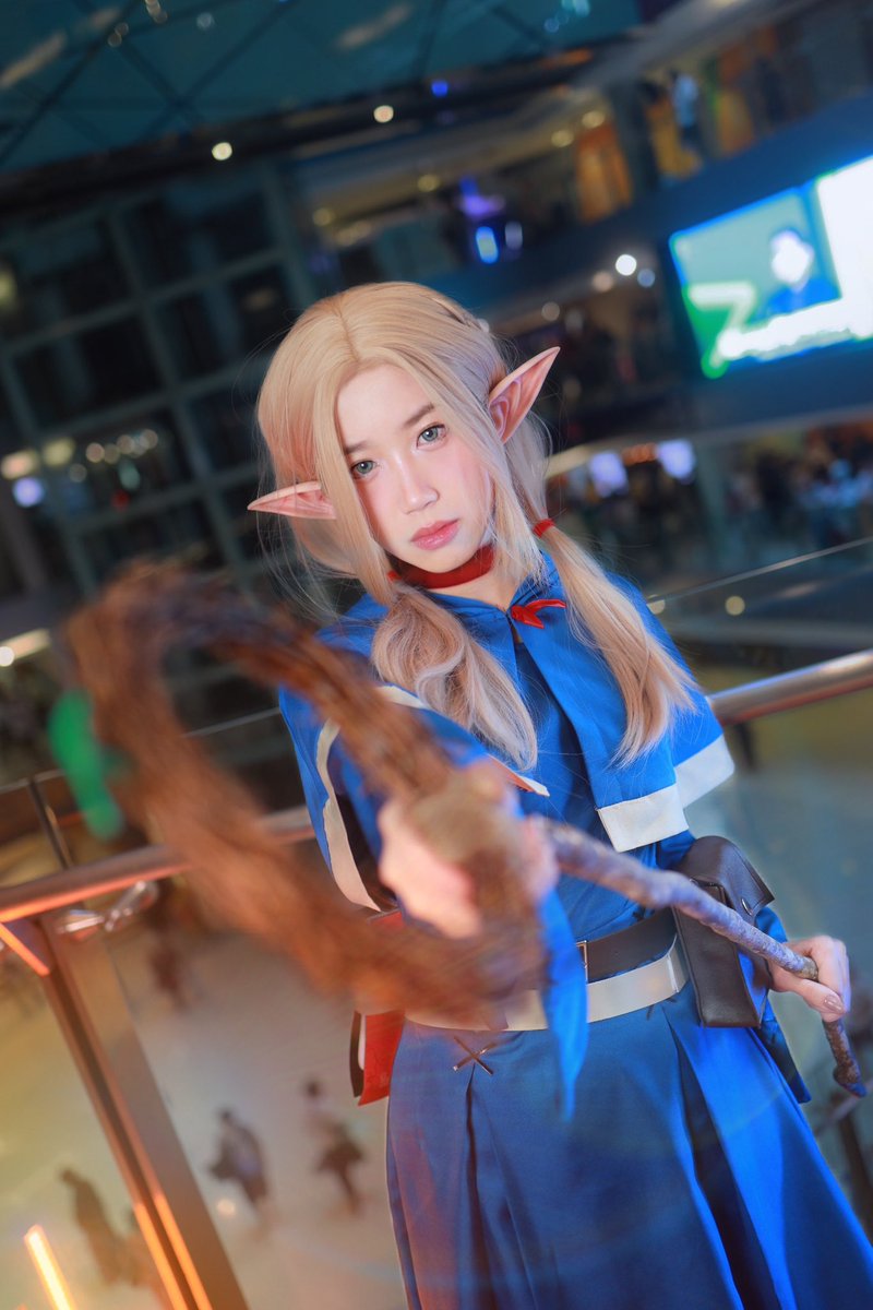 k0ella's tweet photo. Marcille Donato from Dunmeshi!🧝🏻‍♀️🍽️

i love this little elf she’s so silly

📸: @/victorckpoon on IG

₊‧°𐐪♡���°‧₊
#deliciousindungeon #marcille #dungeonmeshi #marcilledonato #dunmeshi #迷宮飯 #ダンジョン飯 #cosplay #cos #coser #hkcoser #fyp https://t.co/zflJxCU9GP