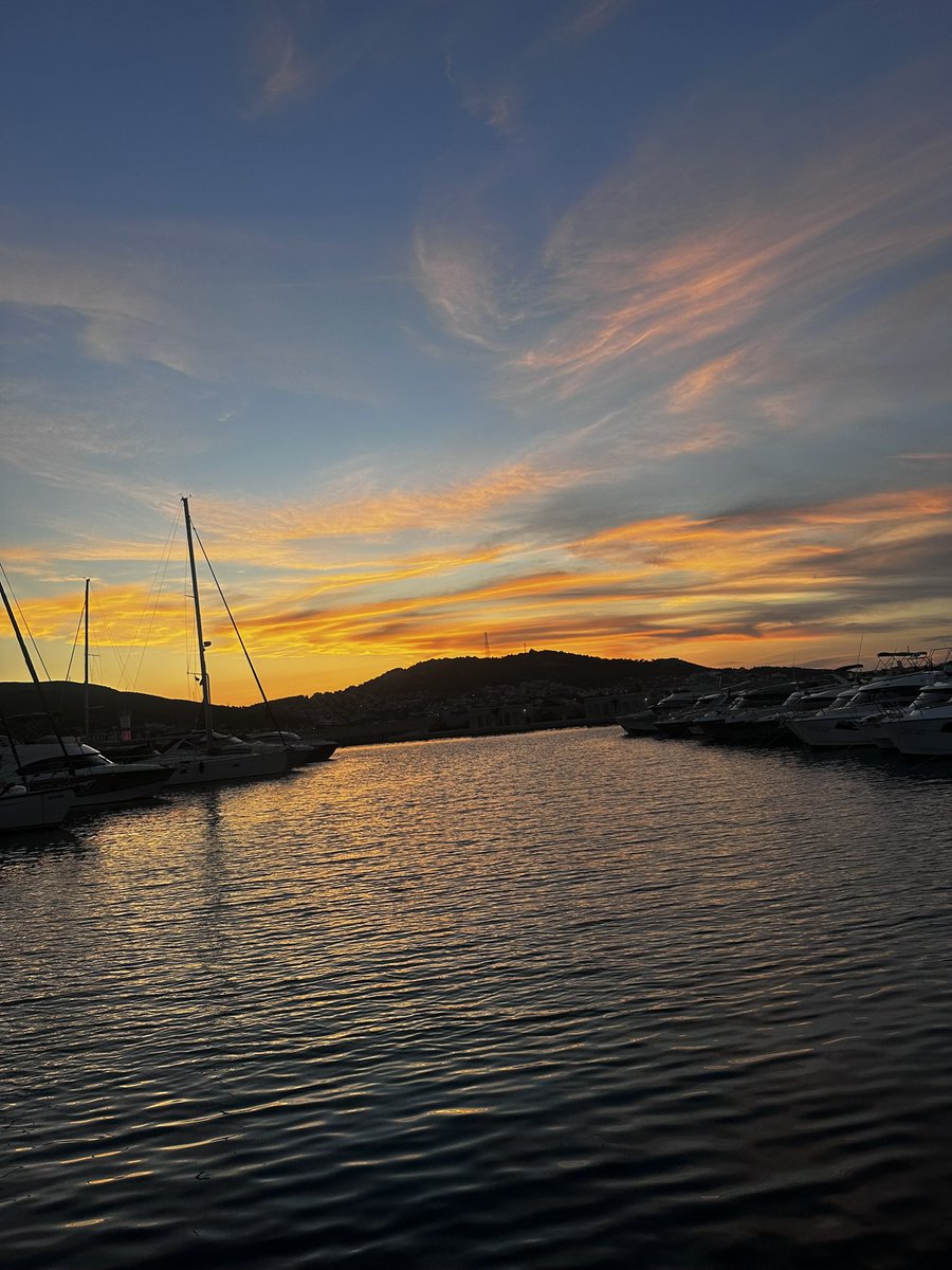 Günün bazı saatleri ne kıymetli☀️