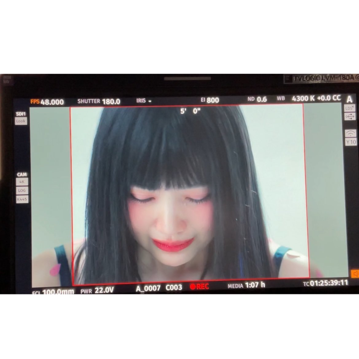 bonesandrv's tweet photo. THERES CRYING IN THE MV???.!.!,!. https://t.co/8mVyRhkbQk