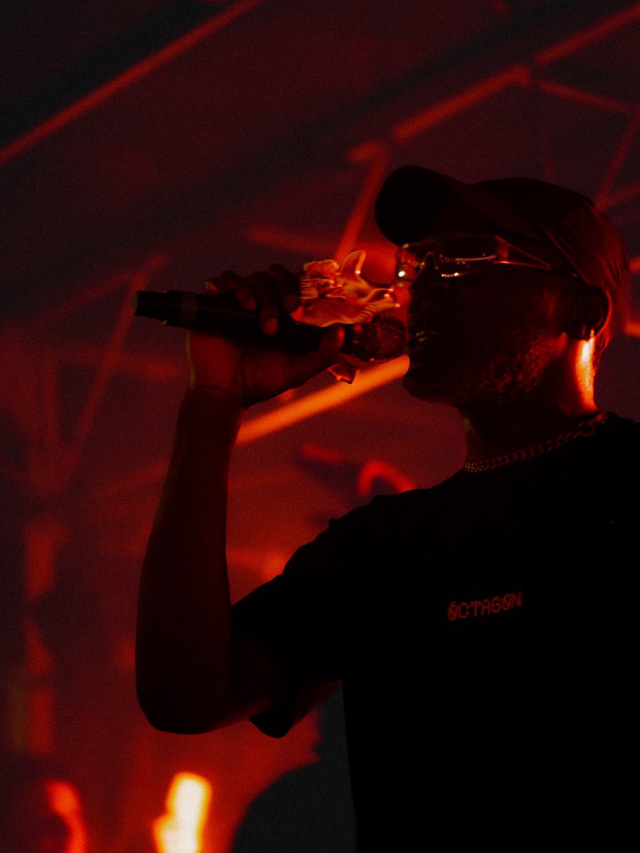 🔥Rad Cartier en concert🔥
Ça faisait longtemps qu’un artiste ne m’avait pas inspiré pour des photos #Radcartier #photographie #Rapfr