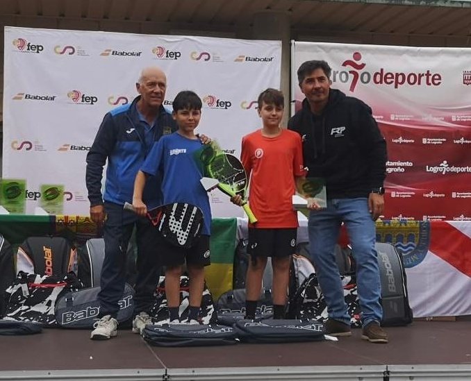 ¡Finaliza el #TyCPremium3 con representación del #CPDamm en el podio!

🏆𝐒𝐚𝐦𝐮 𝐃𝐞𝐥𝐠𝐚𝐝𝐨 y Alex Leira (Infantil)
🏆𝐍𝐞𝐫𝐞𝐚 𝐆𝐨́𝐦𝐞𝐳 y Martina Vera (Cadete)
🥈𝐌𝐢𝐤𝐞𝐥 𝐑𝐚𝐦𝐨𝐬 y Joel Ranera (Alevín)

¡Enhorabuena a tod@s!💫🔝