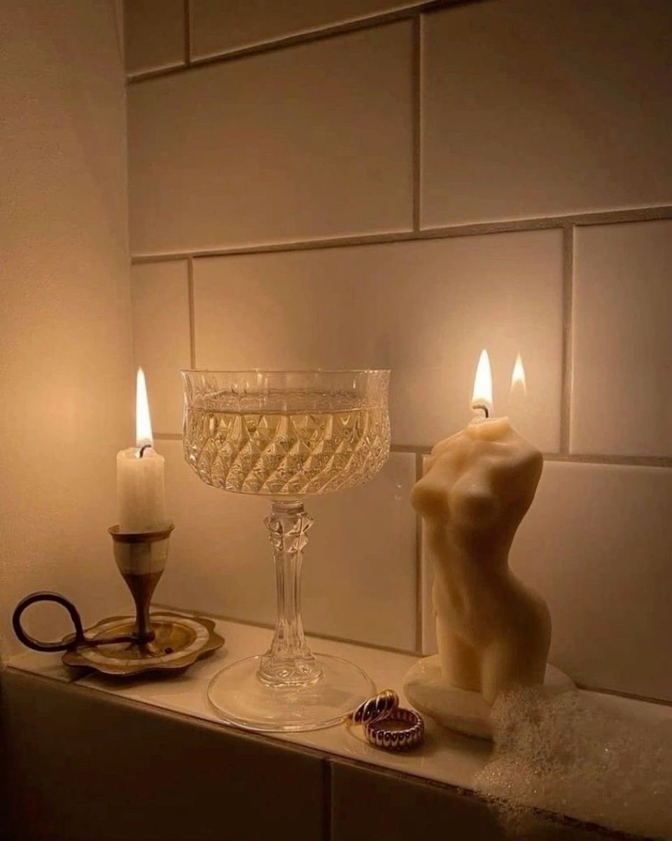 diormedior's tweet photo. Relax https://t.co/yFK7pQQTOs