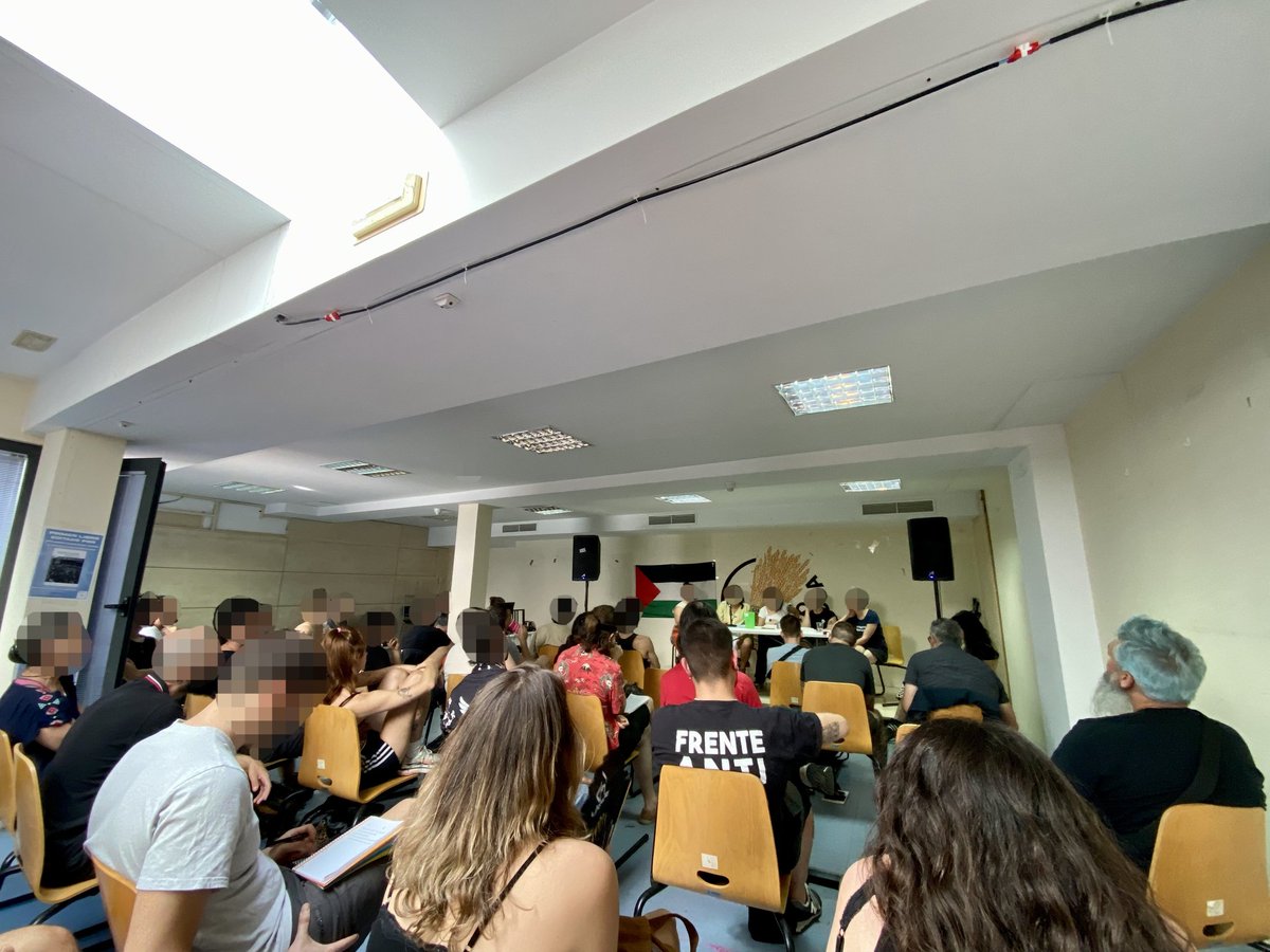 Aquest cap de setmana hem assistit a la 2a Biennal Anarquista de Madrid, al CSO La Animosa, on ens hem trobat amb companyes, col·lectius i organitzacions llibertàries d’arreu.