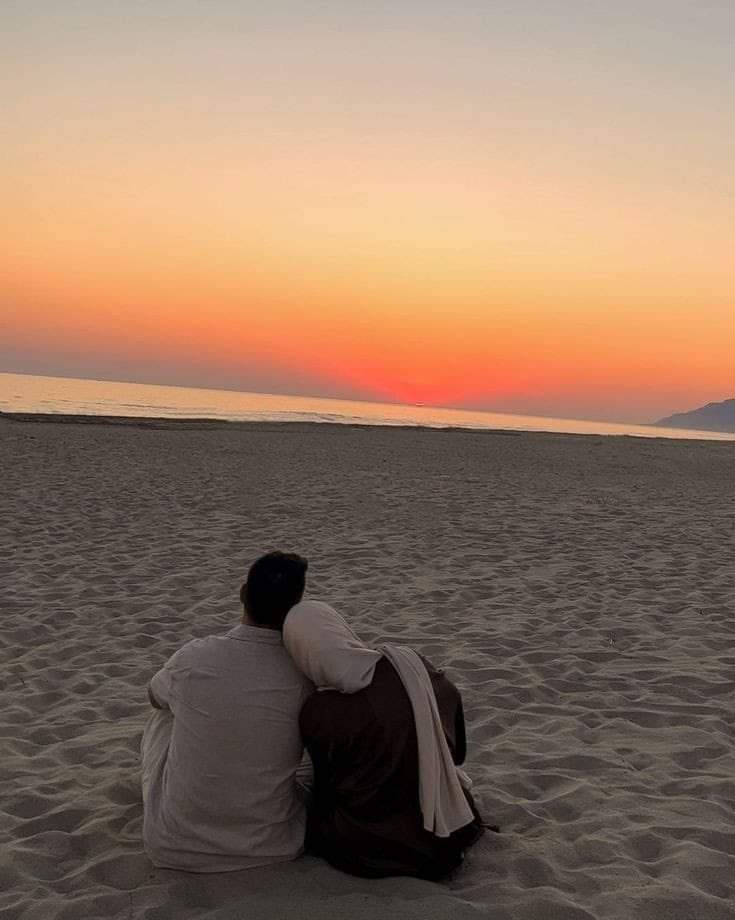"وقلباً صادقاً يُرافقك، فتأمن "♥️