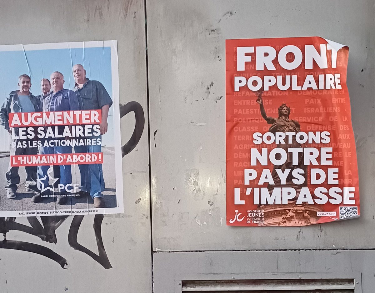 AlcazarViala's tweet image. Wake up honey, la gauche recommence à faire des bonnes affiches.