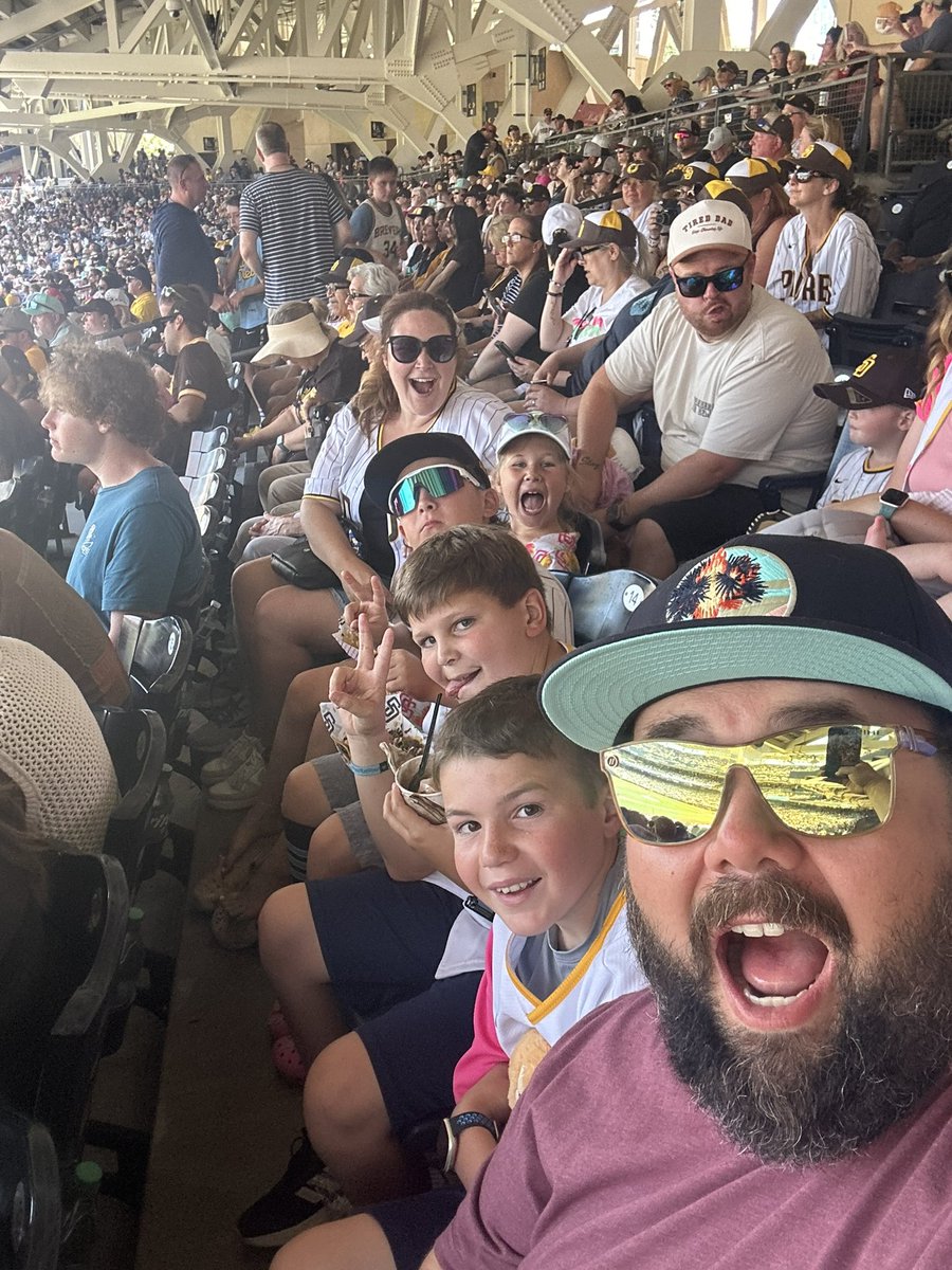 Two Birthdays!!! Happy Birthday Dylan and Piper!!!!
#forthefaithful
<a href="/Padres/">San Diego Padres</a>
