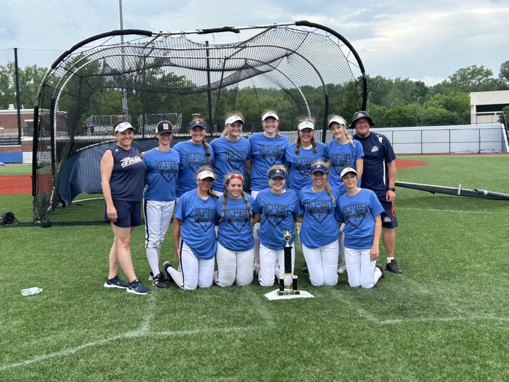 ny_2025's tweet photo. CNY College Exposure Weekend 16U Champions! The girls had a 5-0 undefeated weekend with a team OBP of .503☝🏻Congrats ladies, let’s stay HOT 🔥🔥 https://t.co/EIGES00m3b