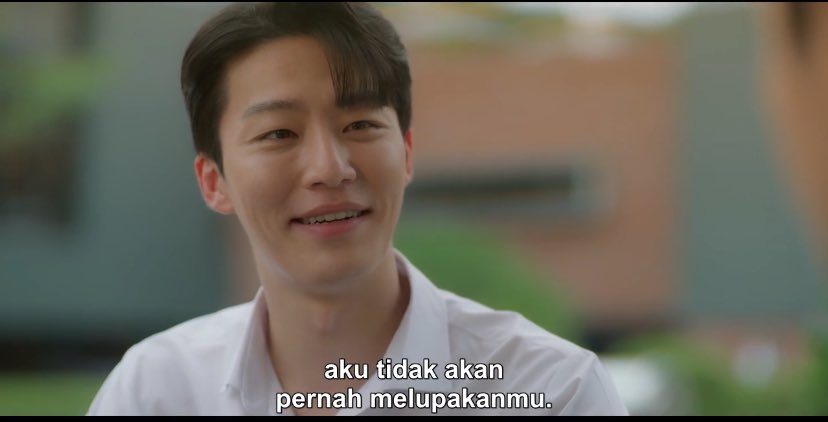 Inisial R tweet media