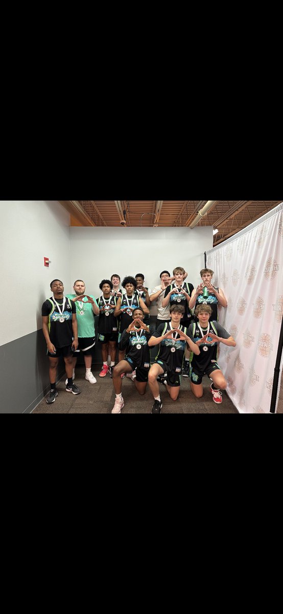 BJacks (@bjacks42) on Twitter photo Was a great weekend for the class of 2026 PG Jayden Presley as he helped lead <a href="/WiDynasty/">Wisconsin Dynasty</a> to a tournament win at the SEA Showdown. In game 2 he had 14 pts, 5 ast and 4 stl. Game 3 he had 16 pts, 6 ast, and 4 stl. The Madison East junior is a shifty two-way player that causes Was a great weekend for the class of 2026 PG Jayden Presley as he helped lead <a href="/WiDynasty/">Wisconsin Dynasty</a> to a tournament win at the SEA Showdown. In game 2 he had 14 pts, 5 ast and 4 stl. Game 3 he had 16 pts, 6 ast, and 4 stl. The Madison East junior is a shifty two-way player that causes