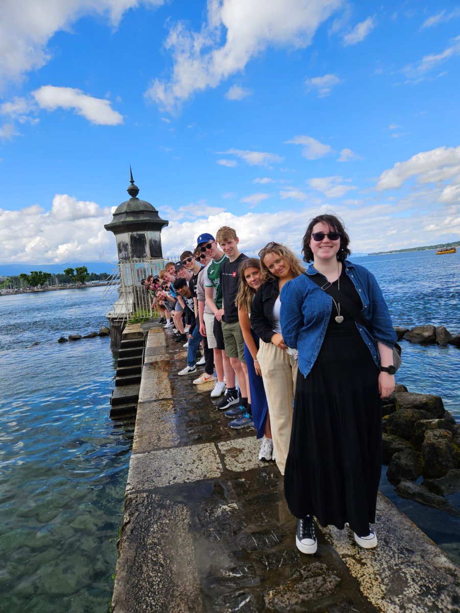 Mr Porter tweet media