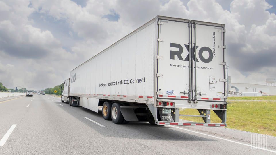 CashwayFunding's tweet photo. UPS sells Coyote to RXO for $1 billion:
#business #trucking #freight #cashway
https://t.co/5MbjV2KYin https://t.co/G9EKvtQkAA