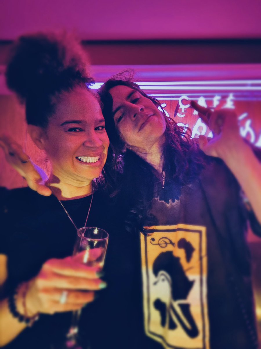 Brillos x Café Paraíso + Kenia. 🥂