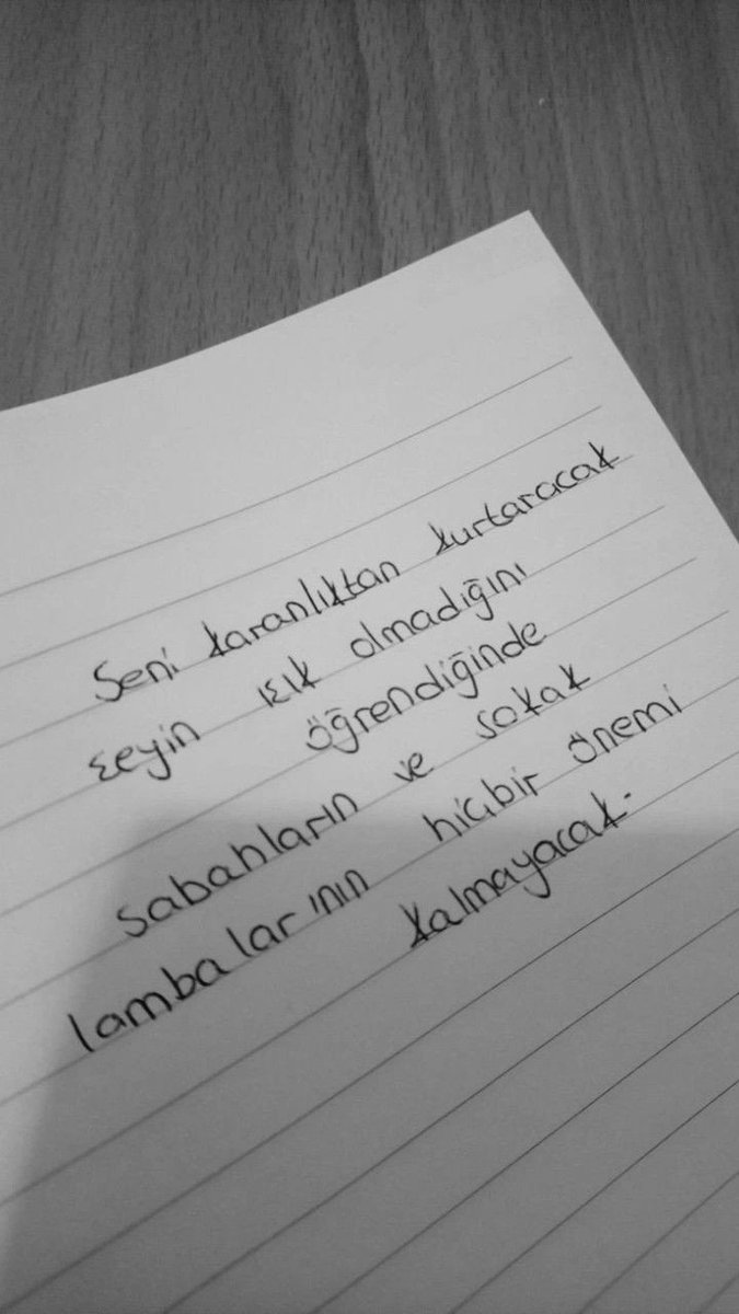 Hülya (@kitappkizii) on Twitter photo 