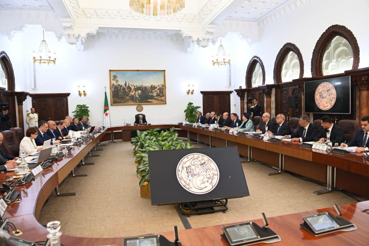 مجلس الوزراء يوافق على إبرام صفقة إنجاز مركز استشفائي جامعي بتيزي وزو
tinyl.io/B10P