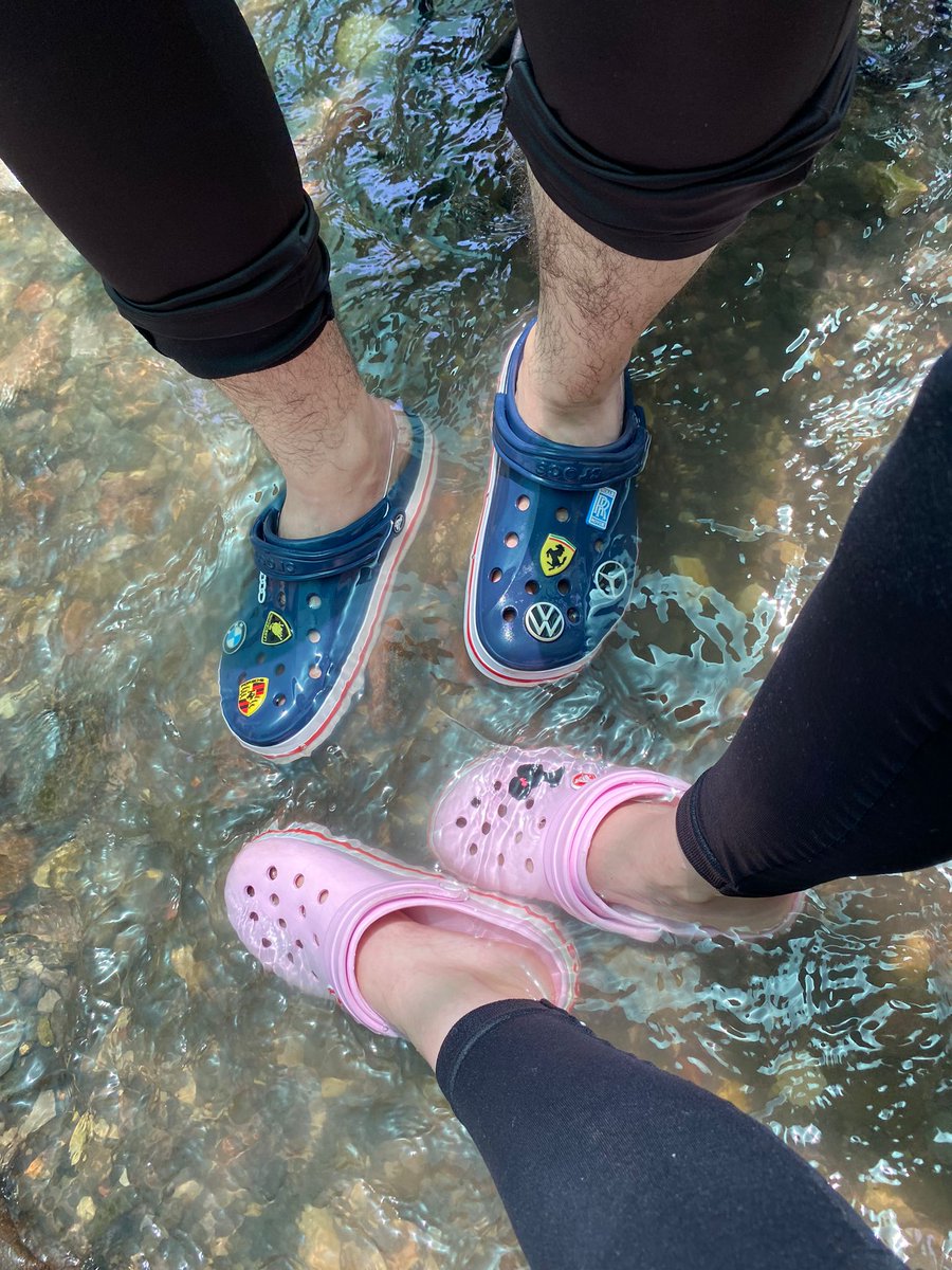 Sanayici erkek crocsu vs Sevgilisinin crocsu 💙💙💙💙