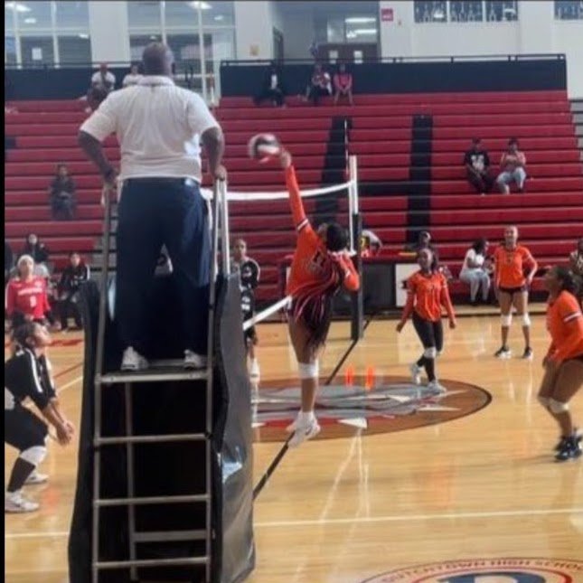 FirstLadyKing1's tweet image. Support our Rising Star
app.scoreboard.coach/donate/CUG4240…