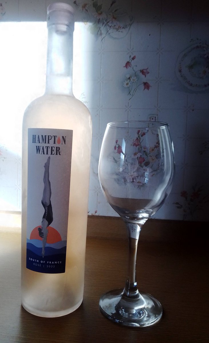 Love love love!! My first bottle, will NOT be my last, think every weekend!!! <a href="/hamptonwater/">Hampton Water Wine</a>