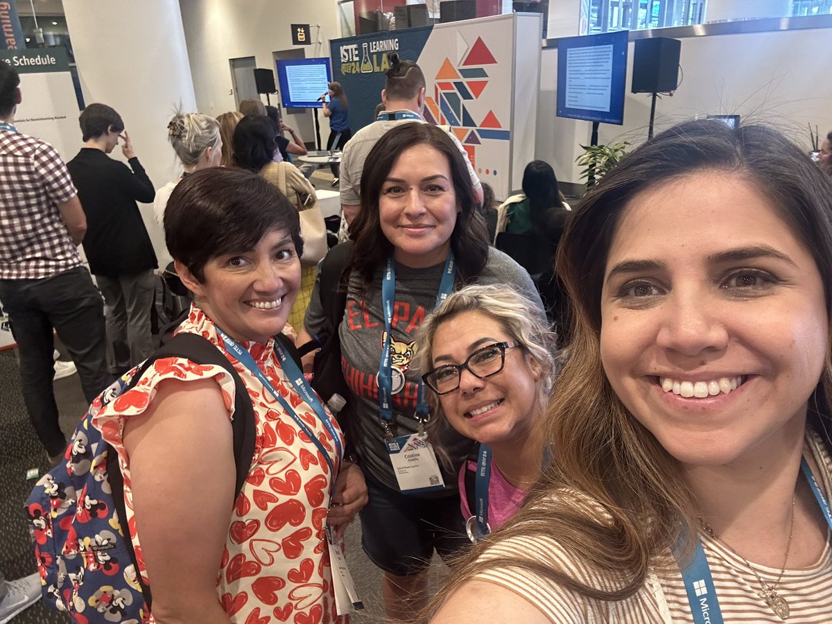 Day one at #ISTELive in Denver! #InnovativeTech <a href="/ccedillo/">Cristy</a>  <a href="/BarrazaValorie/">Valorie Barraza</a> <a href="/HanksMSTech/">Deborah Diaz</a>