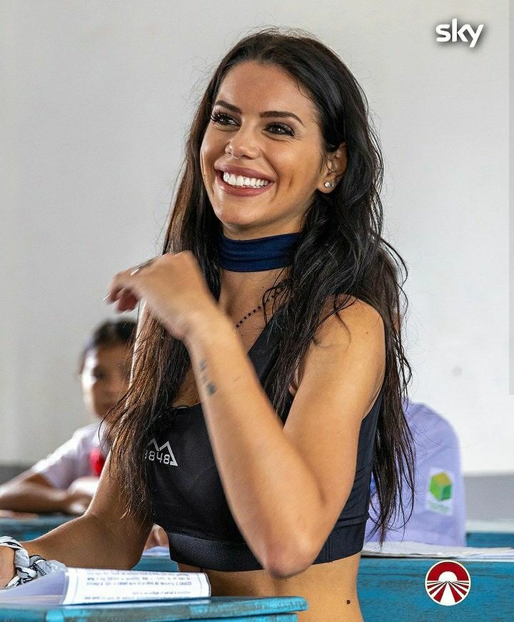 GiadaBenini4's tweet photo. Contenta dei traguardi che da singoli stanno raggiungendo, mi rendono fiera di aver scelto due anime buone come loro 
Sempre avanti così 💪
#donnalisi https://t.co/23MEvhYLzF