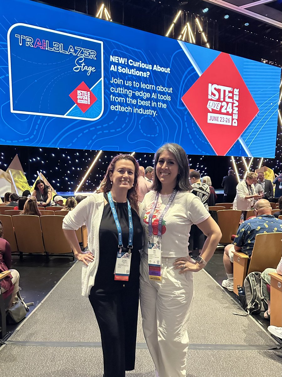 KidSpanish_llc's tweet photo. Thrilled to be attending one of the premier events for educators and technology with my colleagues @SSSAS_Lower ! #ISTELive @EduTechieTeach https://t.co/GqTPAYmAuf