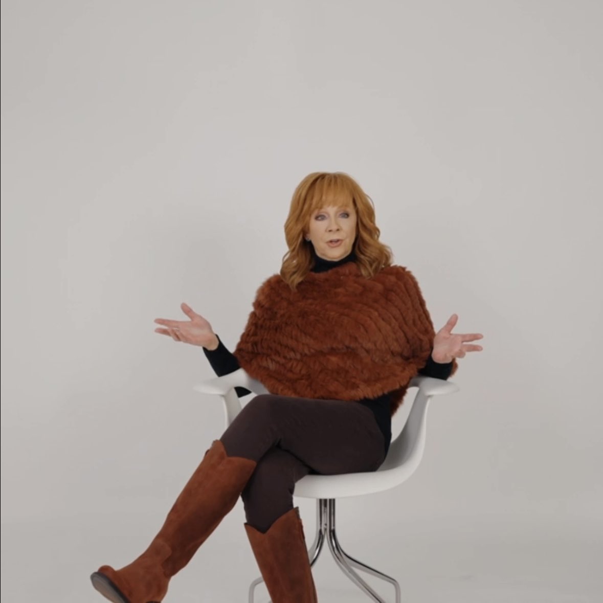 houseofwarwick's tweet image. so we moved to chockie. mama gets a job as a teacher at kiowa grade school where us four kids went. there was only 18 ppl in whole town believe it or not…