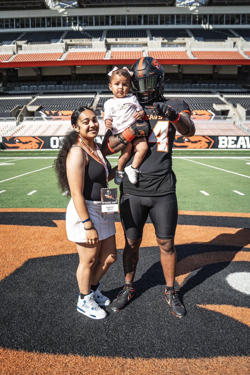 Kevonte Fatutoa Henry (@fatutoah) on Twitter photo Appreciate all the love and support from the coaches and players from <a href="/BeaverFootball/">Oregon State Football</a> I enjoyed my with my family! <a href="/Coach_Bray/">Trent Bray</a> <a href="/CoachMarshall41/">Coach Marshall</a> <a href="/CoachHeyward/">Coach Keith Heyward</a> ps: I already planned on coming here don’t be tripping lol Appreciate all the love and support from the coaches and players from <a href="/BeaverFootball/">Oregon State Football</a> I enjoyed my with my family! <a href="/Coach_Bray/">Trent Bray</a> <a href="/CoachMarshall41/">Coach Marshall</a> <a href="/CoachHeyward/">Coach Keith Heyward</a> ps: I already planned on coming here don’t be tripping lol