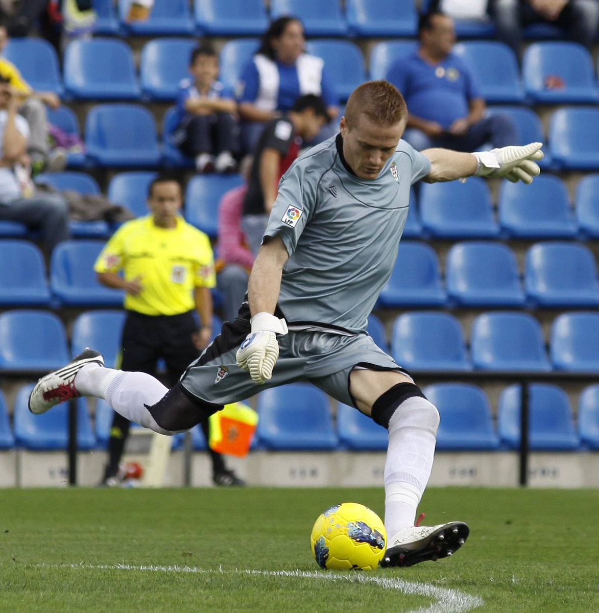 El Cordobesismo nunca se fue, pero regresa donde realmente merece estar.

¡ El <a href="/CordobaCF_ofi/">Córdoba CF</a> está de vuelta ! 💚