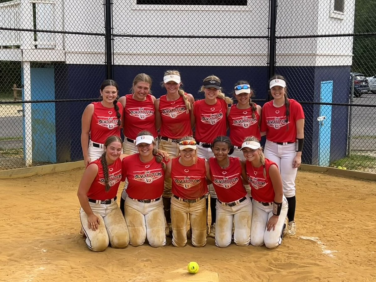 Liana Devalder tweet media