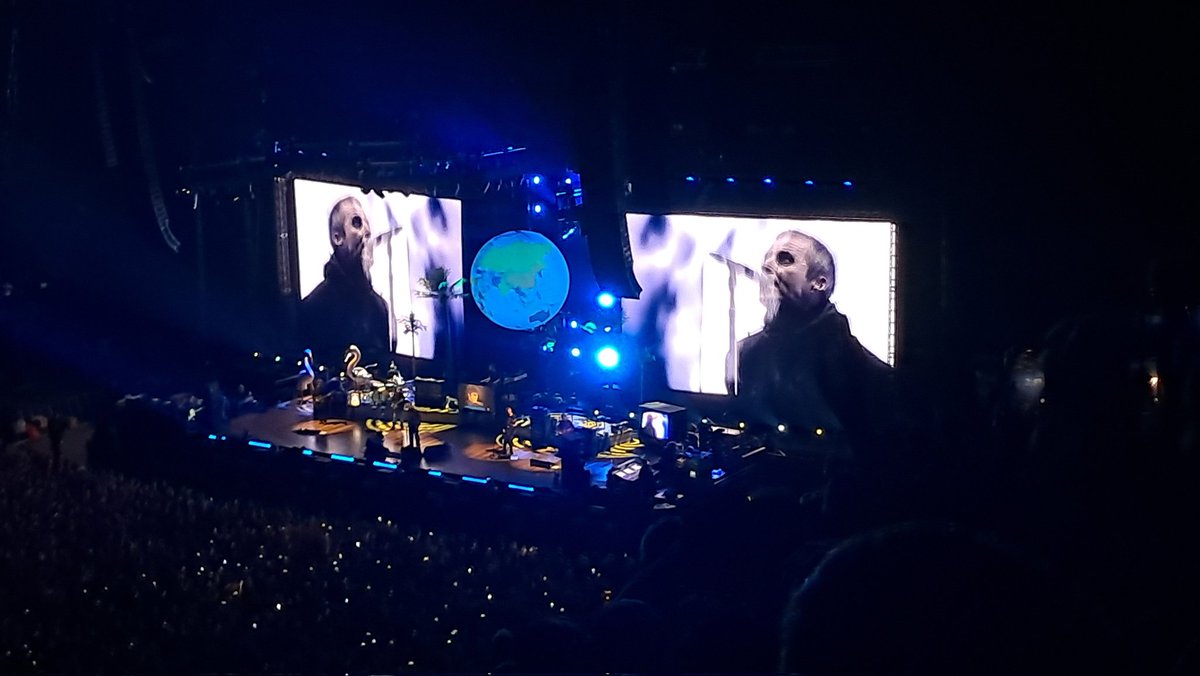 Ianybob's tweet photo. Can't believe it's been a week already! @liamgallagher #cooplive #definitelymaybe https://t.co/5Jkbu1nMWo