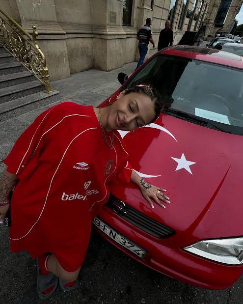 She’s so me <a href="/ALIZADEbigass/">ALIZADE</a>