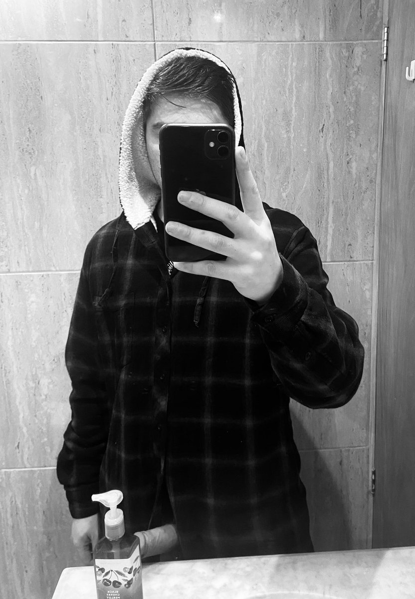 6max6hardcore6's tweet photo. Ta helao, abrigarse 🥶 https://t.co/YhhaMAw4nj
