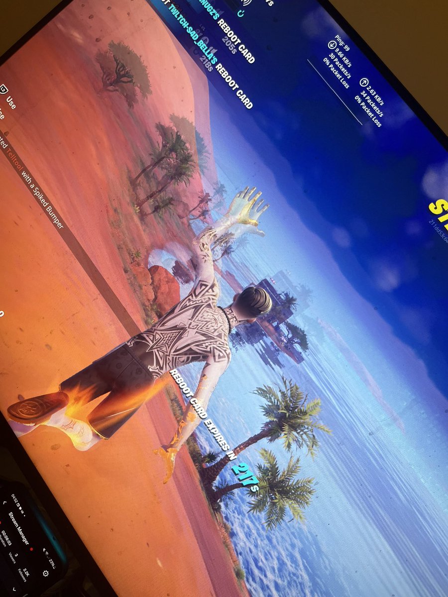 🚨 Live Now 🚨
Let’s Grind!!!!
Twitch: s4d_bella
Fortnite Crown Grinding,Follow the twitch for the goooood luck 🍀 
21 Female 🇬🇧 Nottingham 
I’d massively appreciate it,hope your good also 💜
Twitch: s4d_bella

twitch.tv/s4d_bella