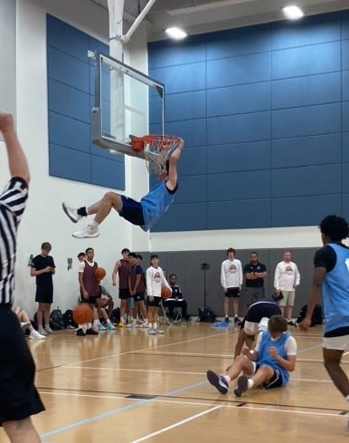 Sun.👁️catchers <a href="/NEPrepBB/">NE Prep Mens Basketball</a> #NEPSAC
Reggie Grodin
Quinn Costello
Timmy  Bollin
Collins Onyejiaka
Wilkin Paulino 
Kelvin Odih
Rashawn Tibby
Cole Blackburn
Jonathan White Jr. 
David Melson
Jay Jones 
Tyler Brown
3/4