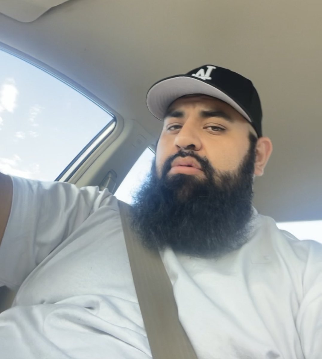 doctor_alfredo's tweet photo. The strand of beard hair on my shirt is a paid actor #VideoStills https://t.co/dUe1MiPa7F