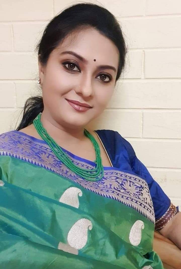 irabeauty73's tweet photo. Can I inbox you my number...... https://t.co/v76rXn3Kmj