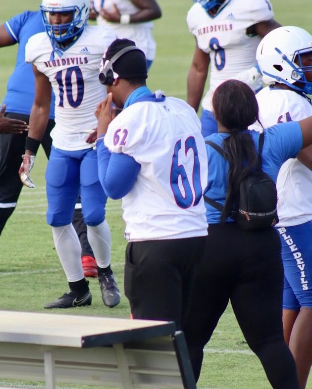 Ready for Junior year🦍(Out for Spring game)