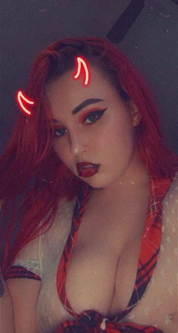 Free OF in comments  &bull;crash&amp;sqirtz  &bull;makeup &bull;nipplepiercings &bull;tattoos &bull;bigtiddygoth &bull;paypig &bull;freeof &bull;goodgirl