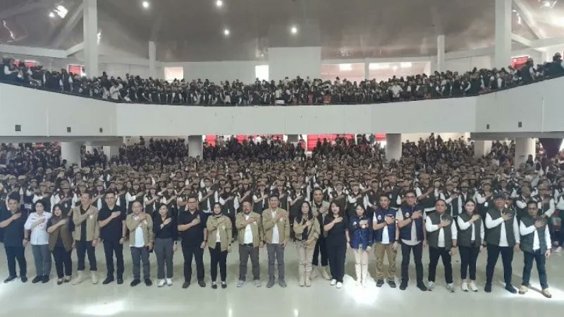 KPU Sulut Lantik Petugas Pantarlih dan Gelar Apel Akbar Coklit Pilkada Serentak 2024 -  beritamanado.com/kpu-sulut-lant…