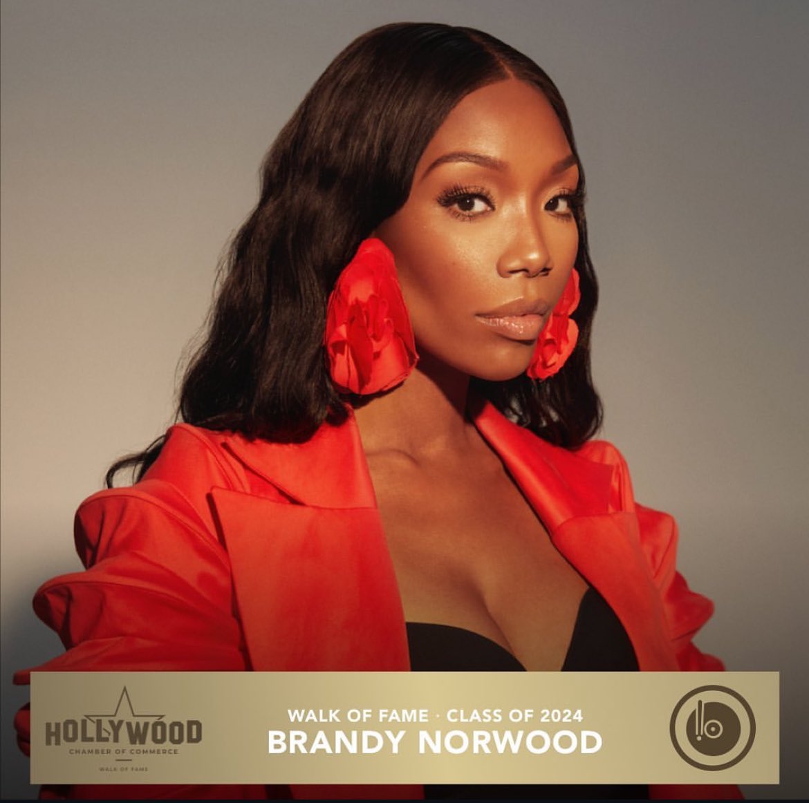 music__data's tweet photo. Brandy &amp; Toni Braxton are both set to receive stars on the ‘Hollywood Walk of Fame’. https://t.co/ZIZ9xQtwjO