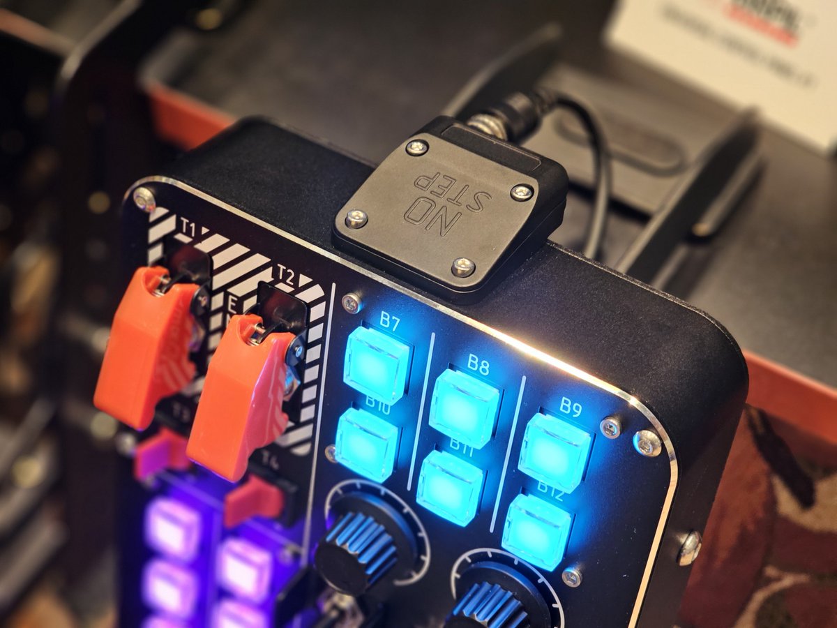 VIRPIL Controls tweet media