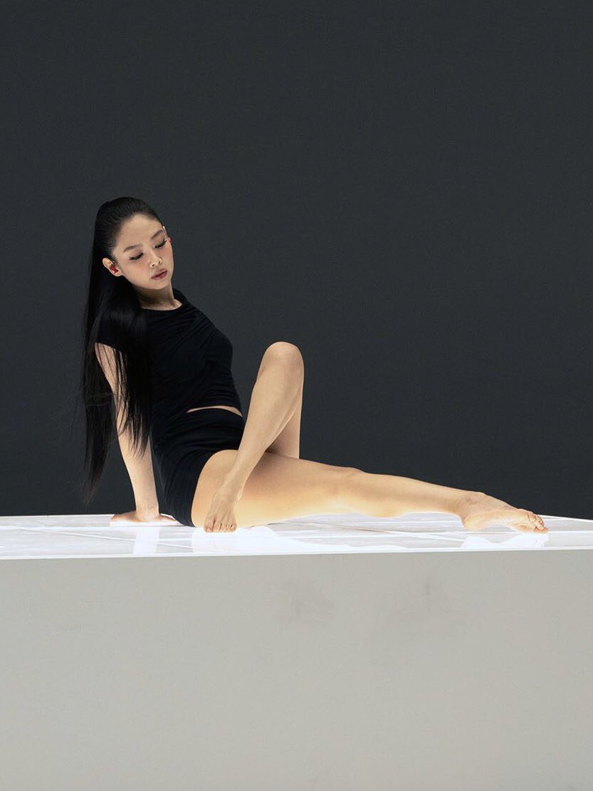jennie pics tweet media
