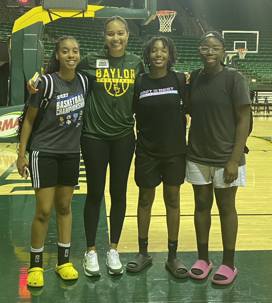 Thank you Coach <a href="/NickiCollen/">Nicki Collen</a> and <a href="/BaylorWBB/">Baylor Women's Basketball</a> for a great camp today!
